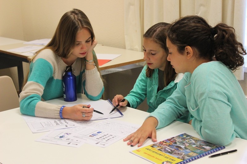 Village Camps International Summer Camp Leysin, Switzerland 2025-08-09 https://www.villagecamps.com/journals_admin/images/1001-28-fre (25).jpg